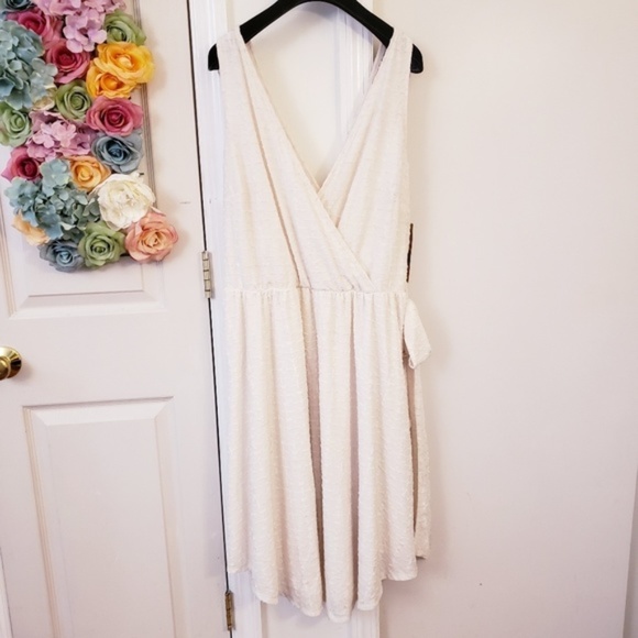 RACHEL Roy New $149 Ivory Velvet Plus size MIDI - Picture 4 of 7
